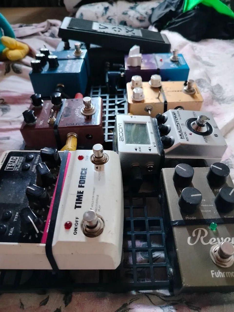 Pedalboard, pedais de guitarra 