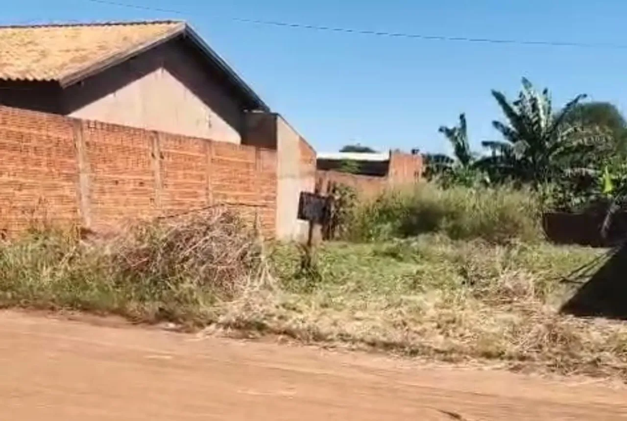 Terreno a venda, região moreninhas 4