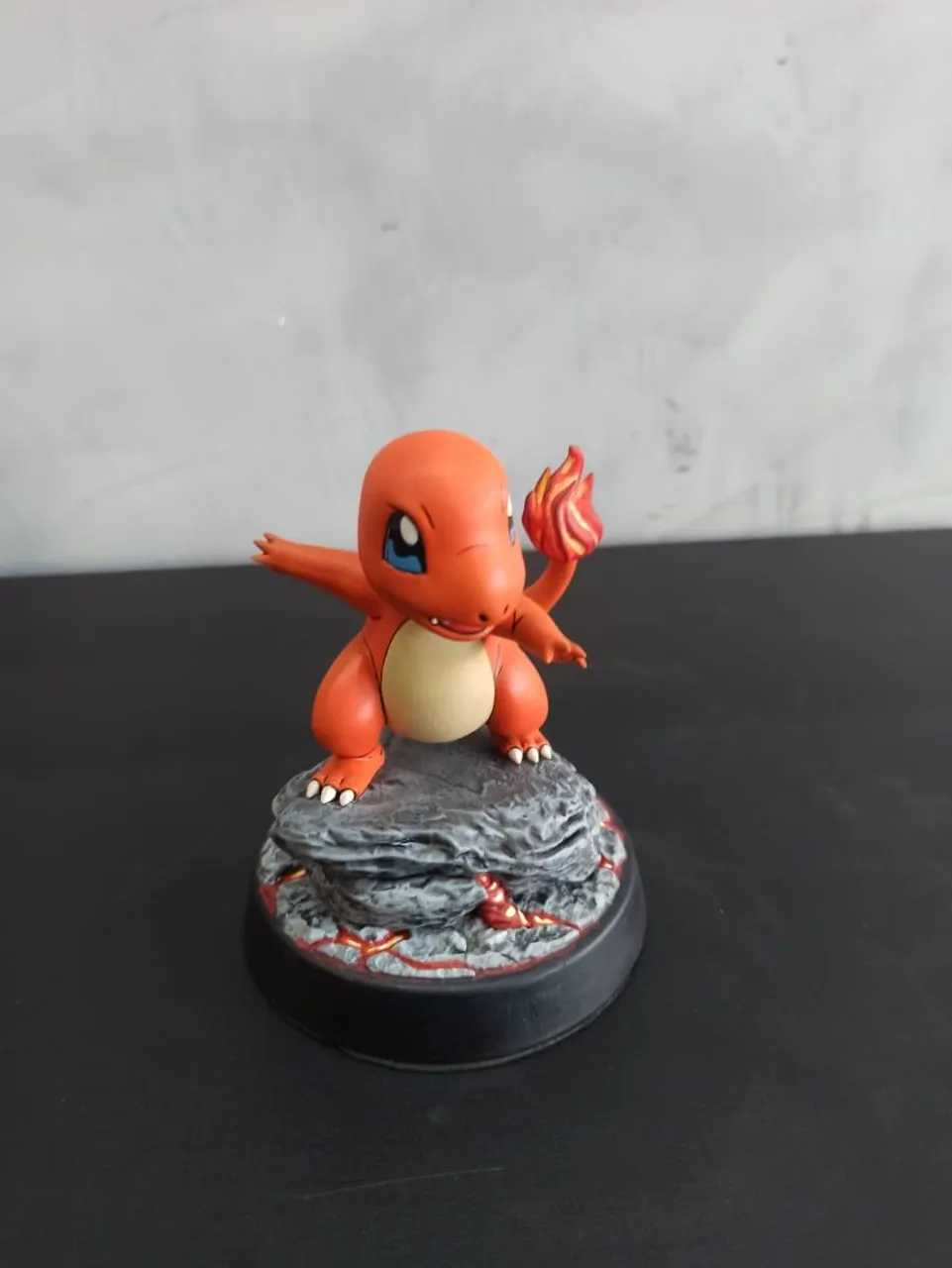 Charmander - Action Figure Colecionável