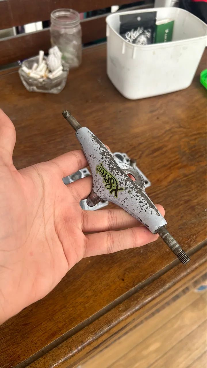 Vendo 1 par de truck xseven independent - Foto 2