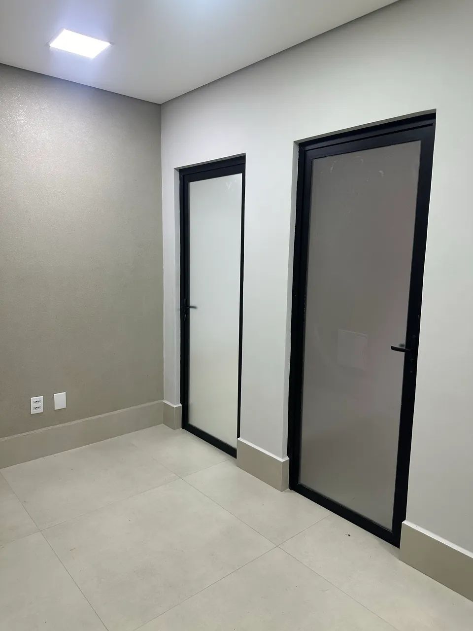 Aluguel de (2) Salas Comerciais no Centro de Cuiabá - Foto 11