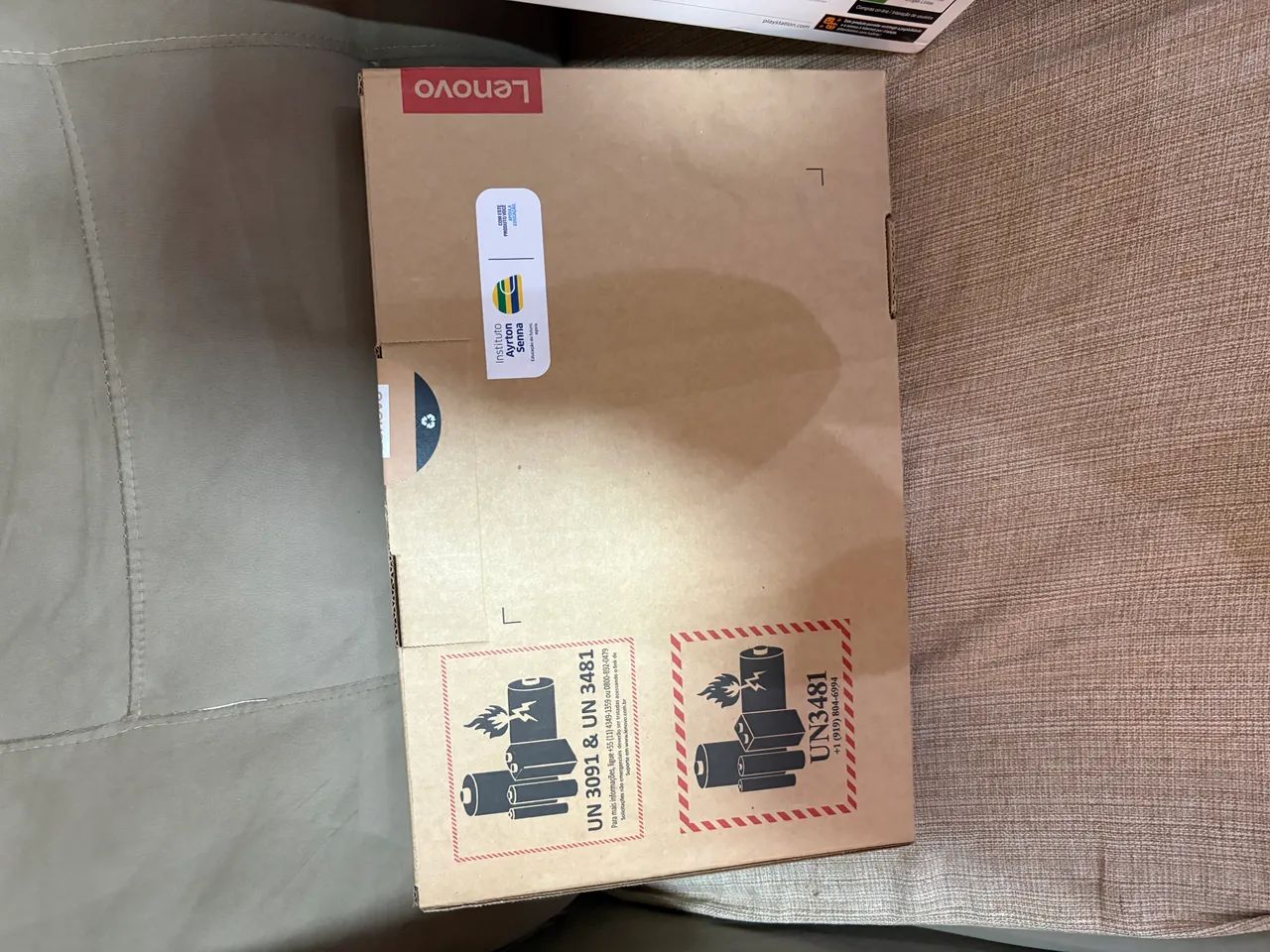 LENOVO IDEA PAD SLIM 3 - Foto 2