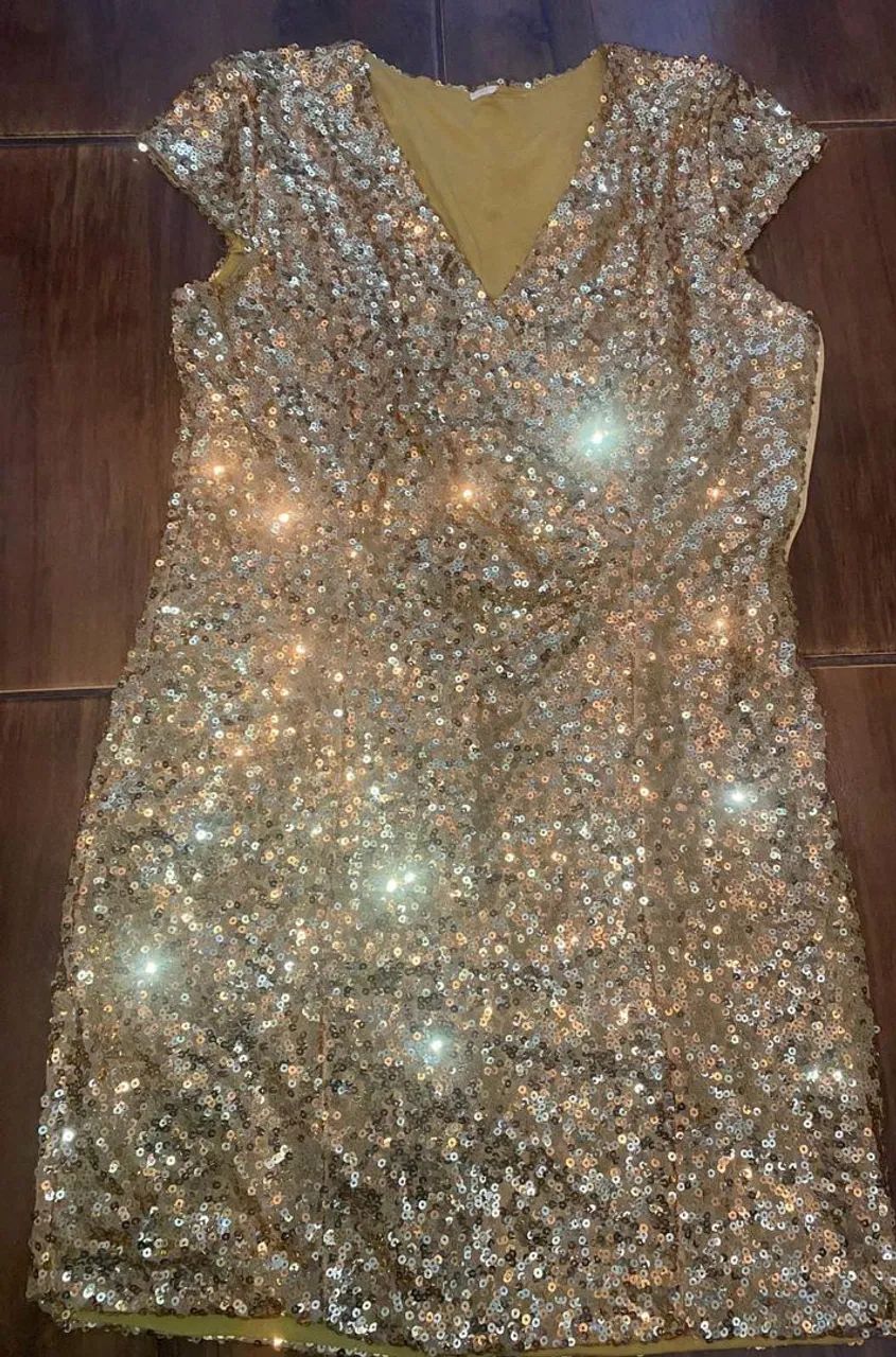 Vestido festa dourado 