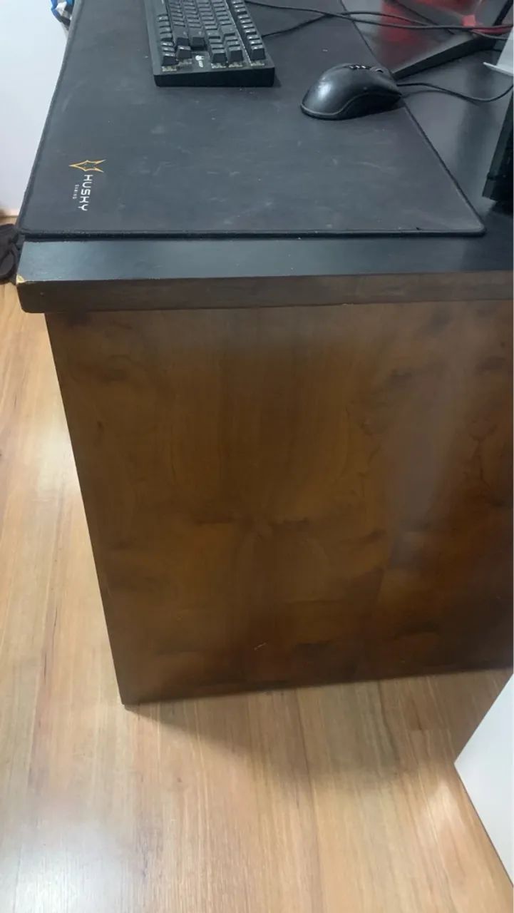 Mesa e cadeira gamer - Foto 5