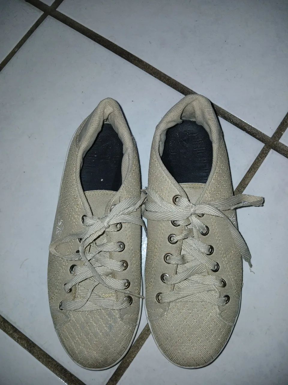 Chinelos Havaianas Amarelos - Foto 3