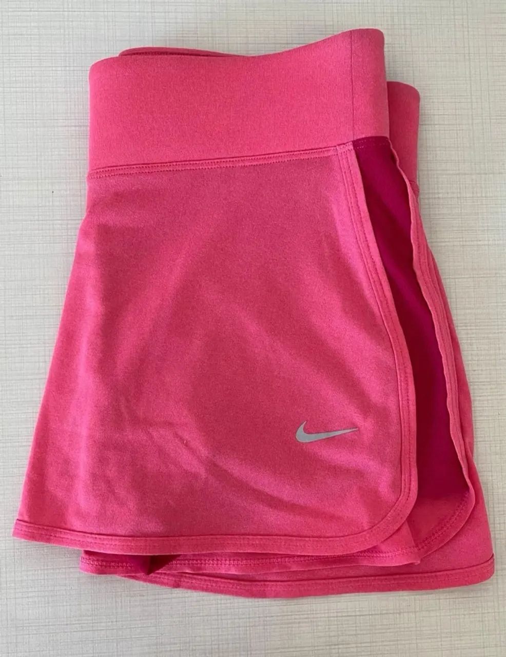 Short Saia Rosa Nike Original - Foto 2