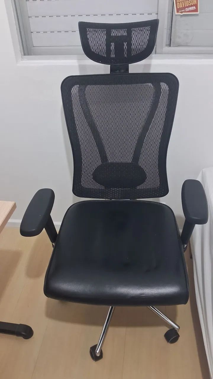 Cadeira executiva da escritolandia posso entregar 