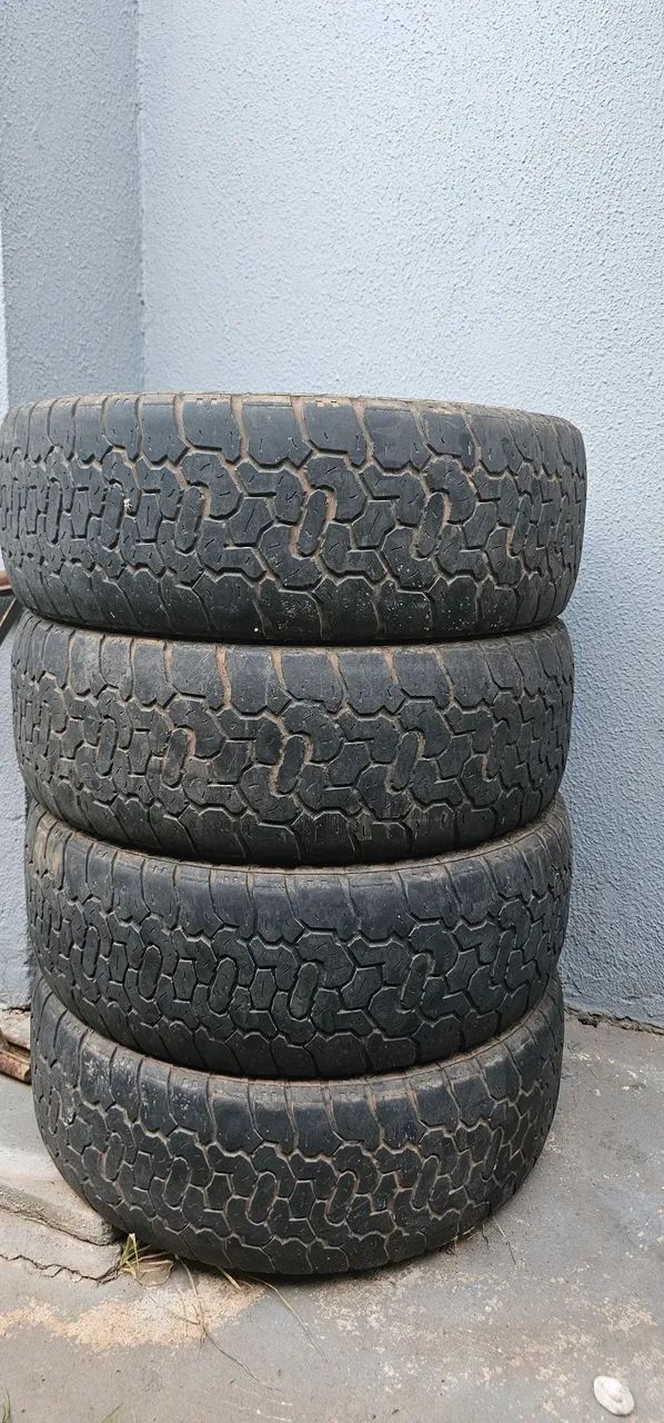 Pneus usados 205/60/16