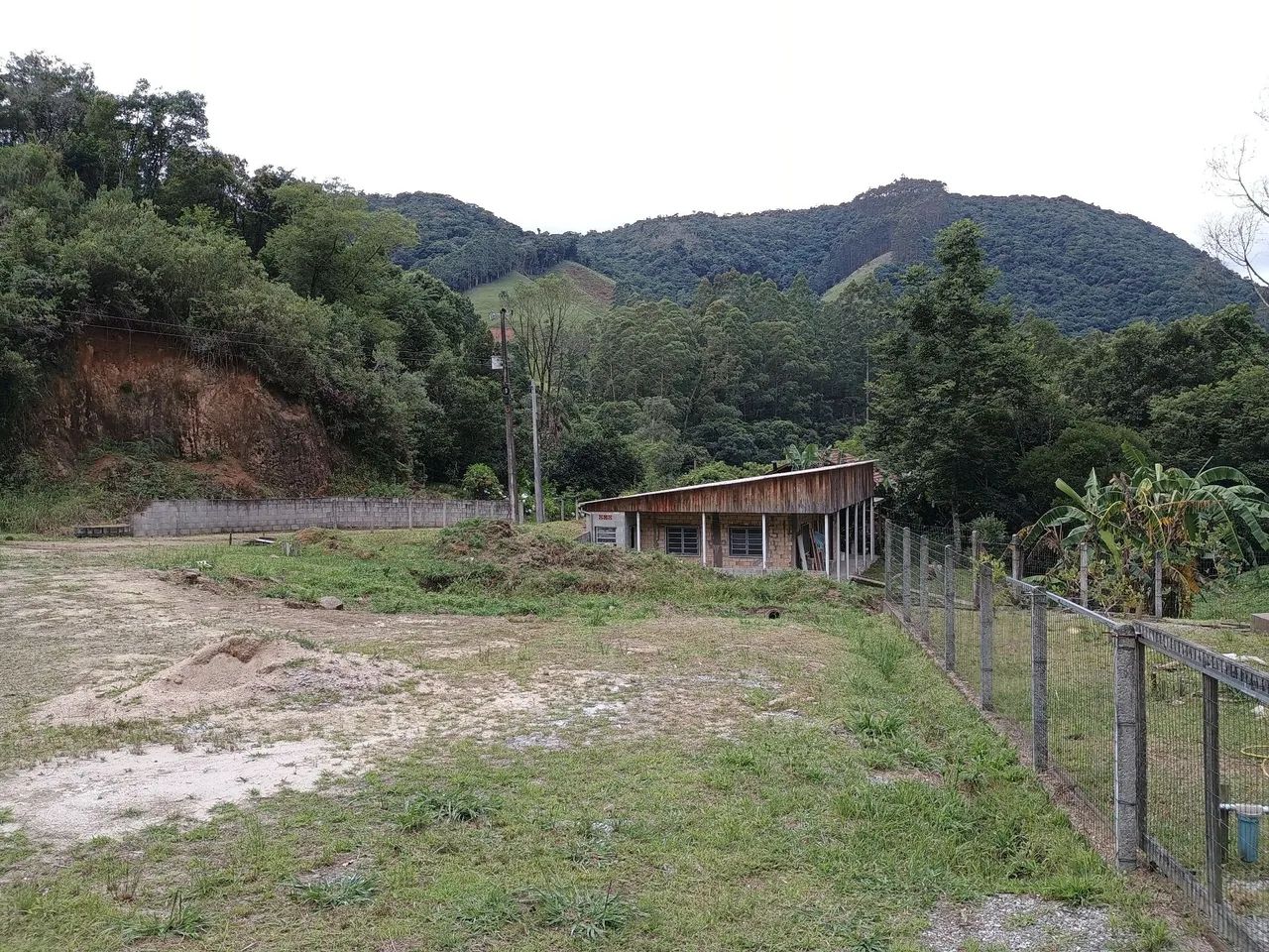 ANITÁPOLIS/SC - Chácara a 500m da SC-108
