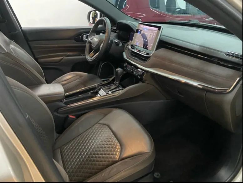 Jeep Commander Overl. Td380 2.0 4X4 Die. AUT 2022 - Foto 11