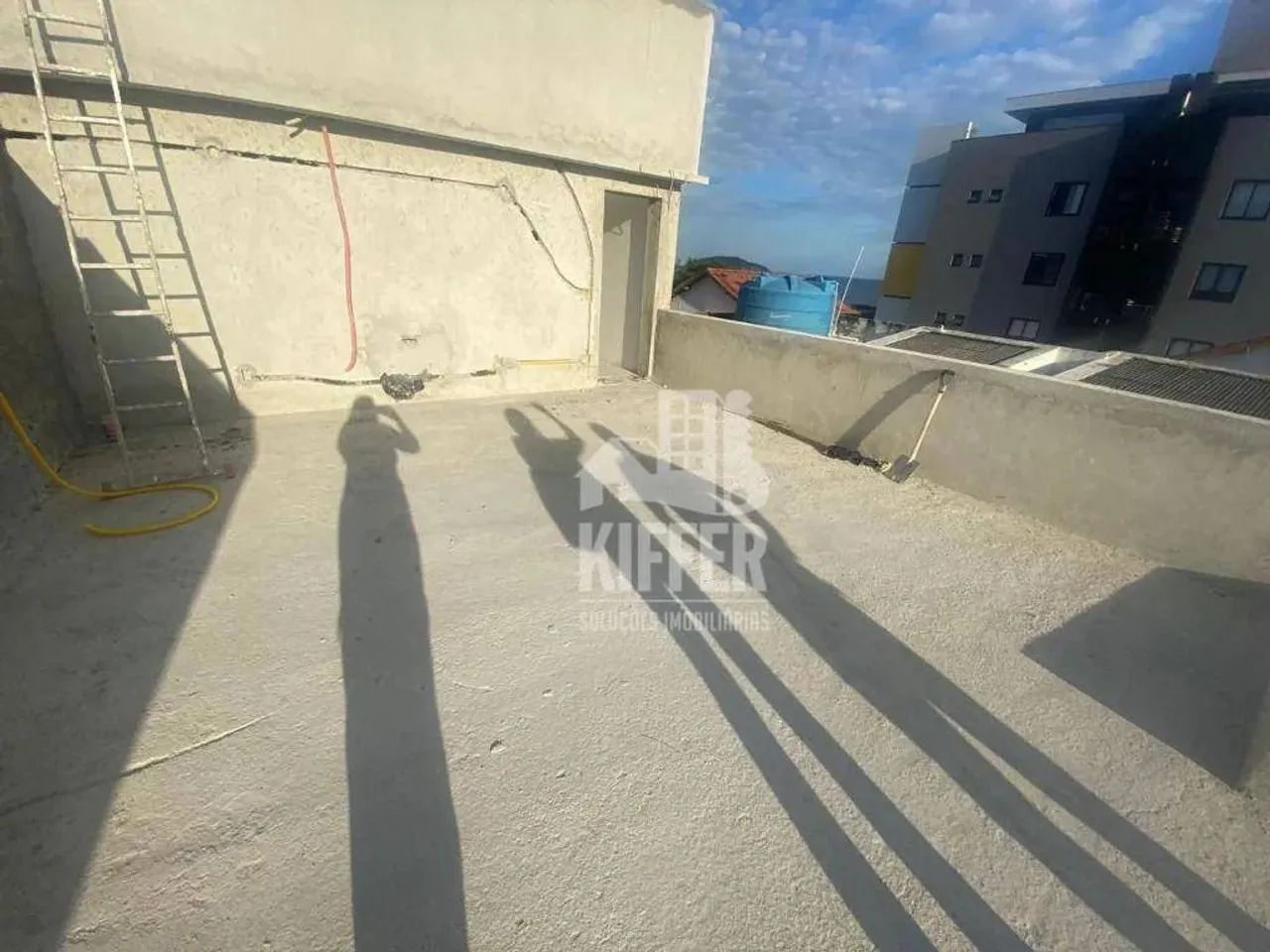 Casa à Venda em Piratininga com Piscina, Jacuzzi e 4 Suítes - Foto 4