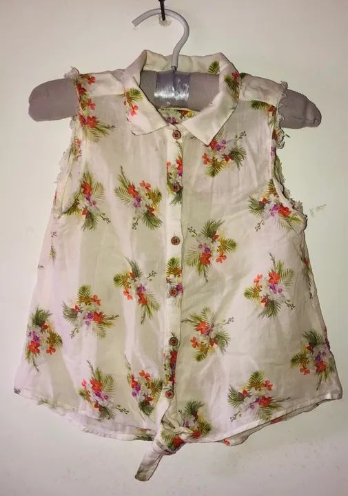 Blusa de amarrar menina tam 4/5 anos Zara - Foto 2