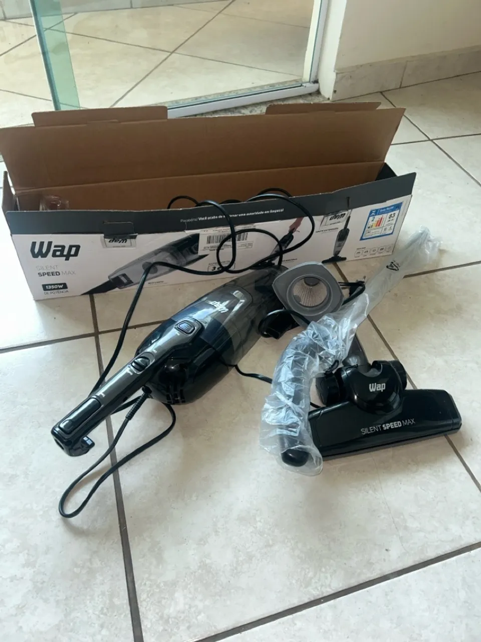 Aspirador de Pó WAP Silent Speed Max 1350W