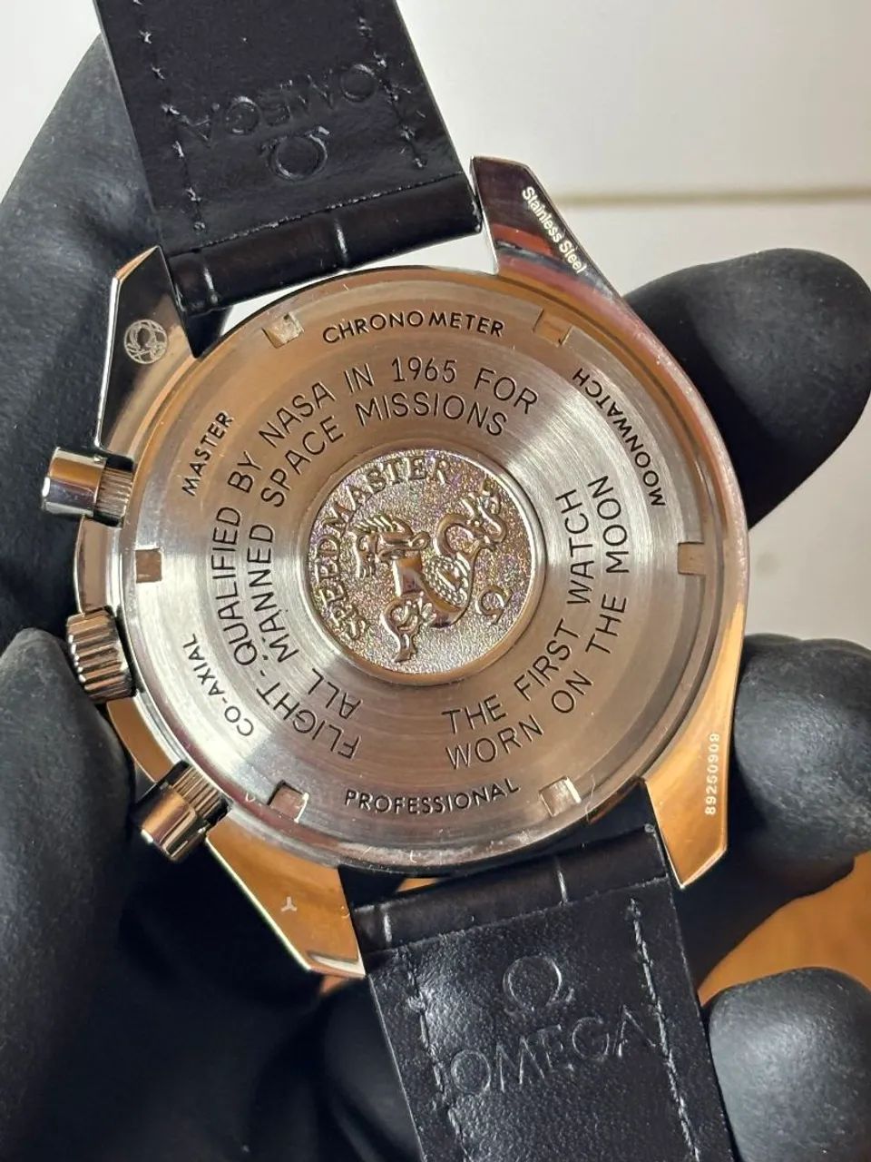 Relógio Omega Speedmaster cronógrafo em couro - Foto 3