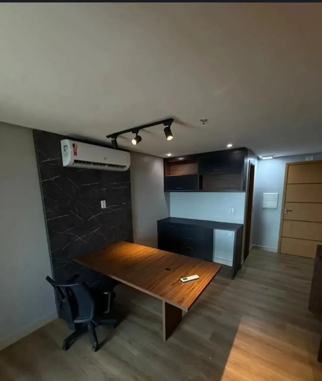 Sala Parque Office - 32 m² mobiliada e decorada - Parque Verde - Belém - PA - Foto 4