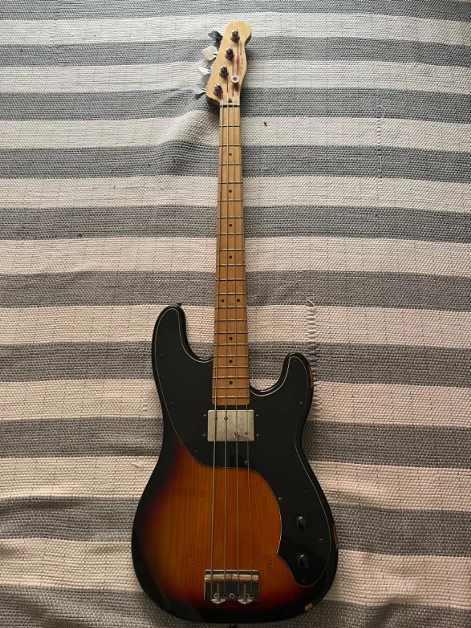 Squier Vintage Modified Precision (Telecaster) Bass