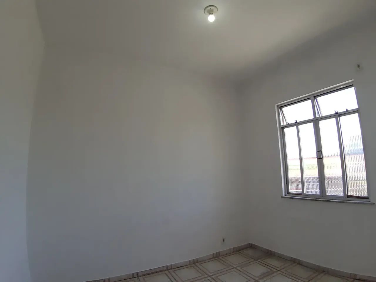 Alugo apt 1 quarto em Rocha Miranda - Foto 2