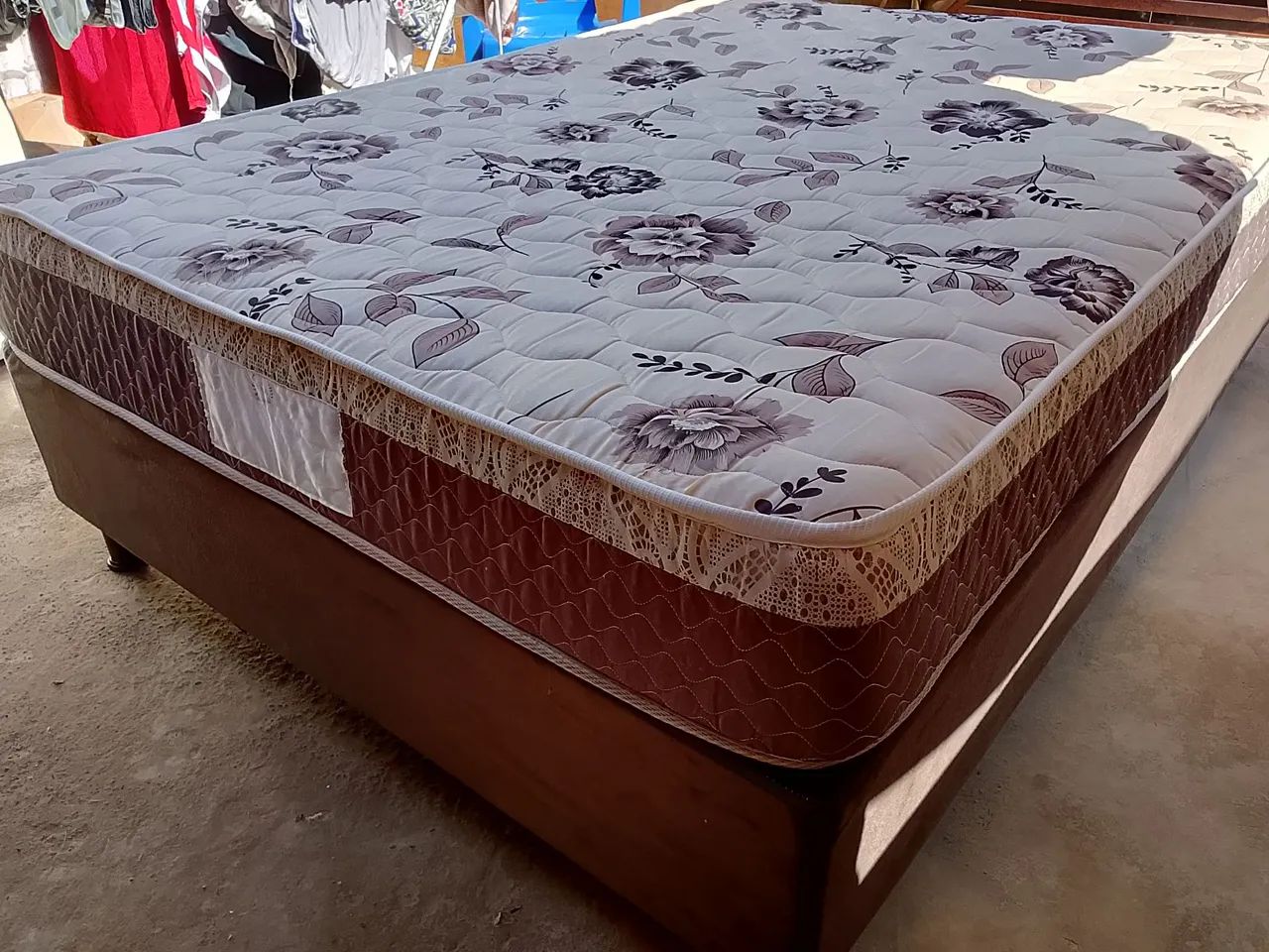 Cama box de casal 