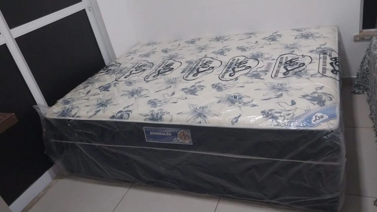 Grande oportunidade. Cama box casal acoplada. - Foto 3