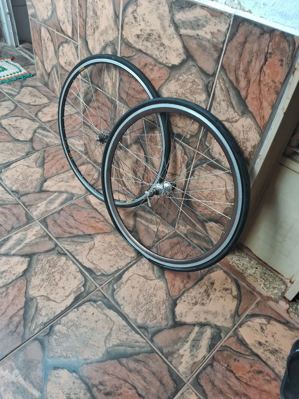 Rodas 700  - Foto 3
