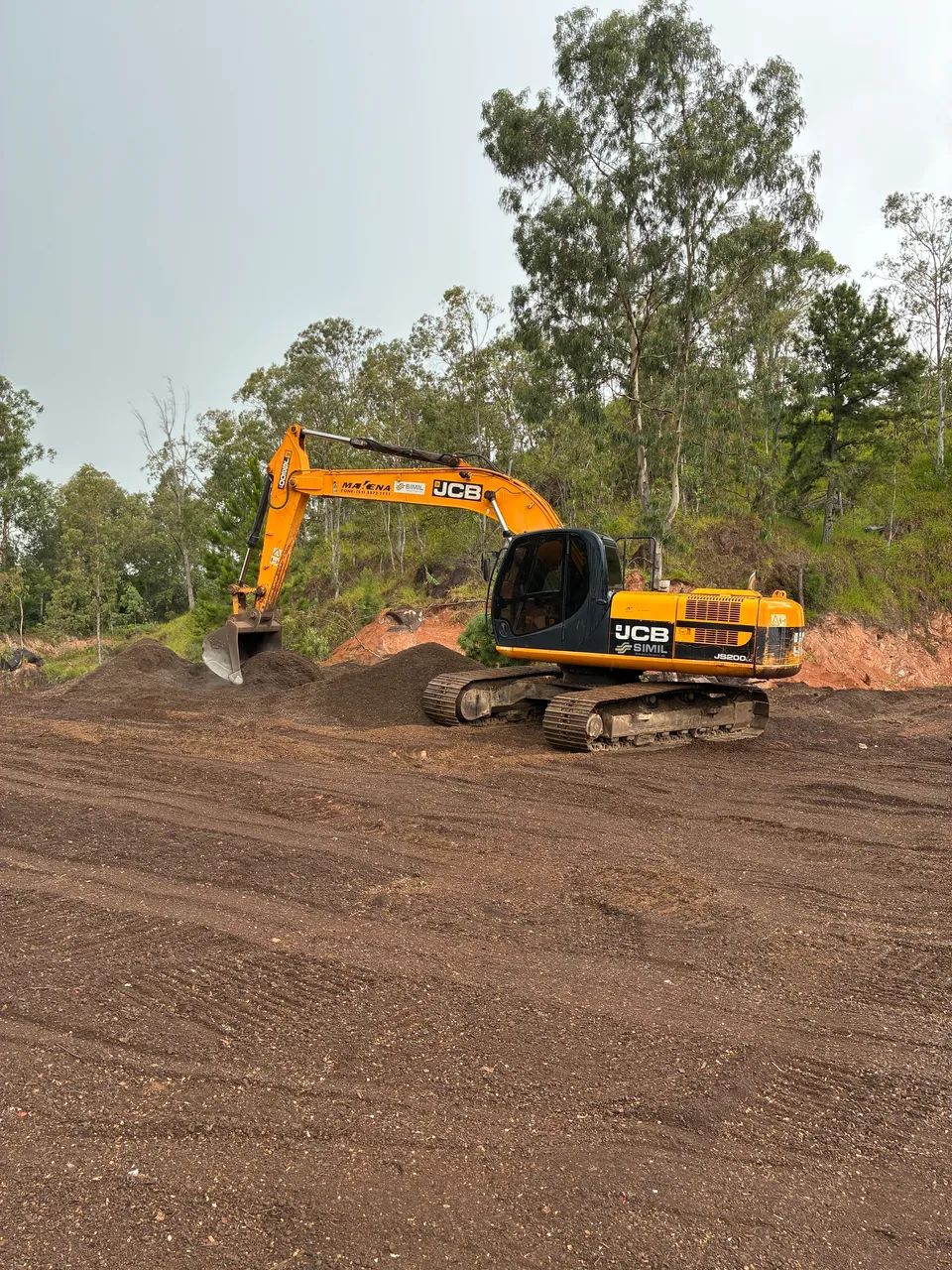 Escavadeira JCB JS200 - Foto 3