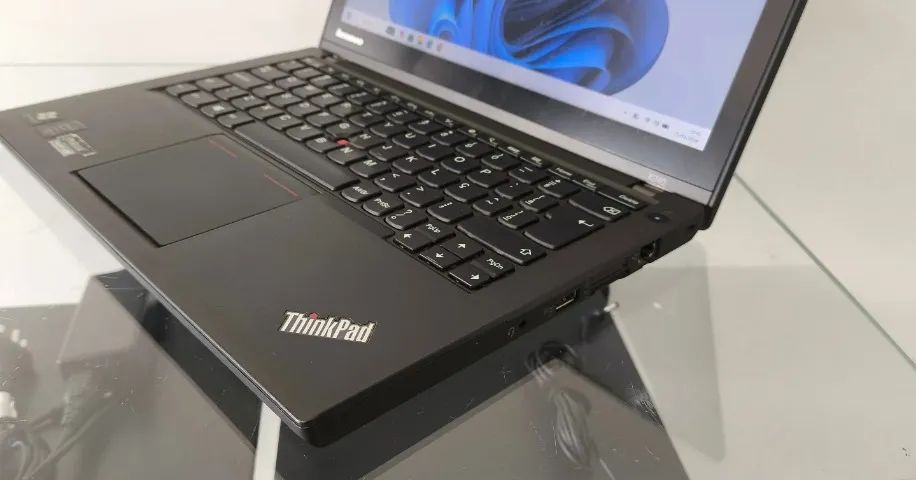 Notebook Lenovo ThinkPad X240 | i5-4300U | 8GB RAM | 256GB SSD