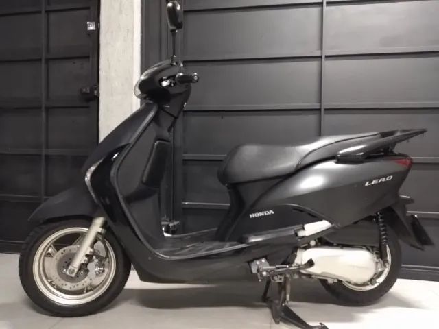 Honda Lead Scooter 2013 - Foto 2