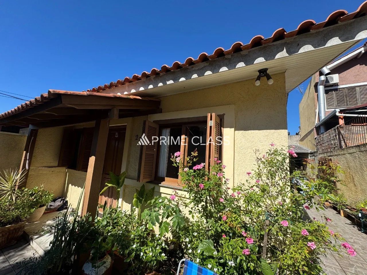 Casa de 2 dormitórios, 3 vagas, amplo pátio nos fundos, Bairro São José - Aceita financiam - Foto 2
