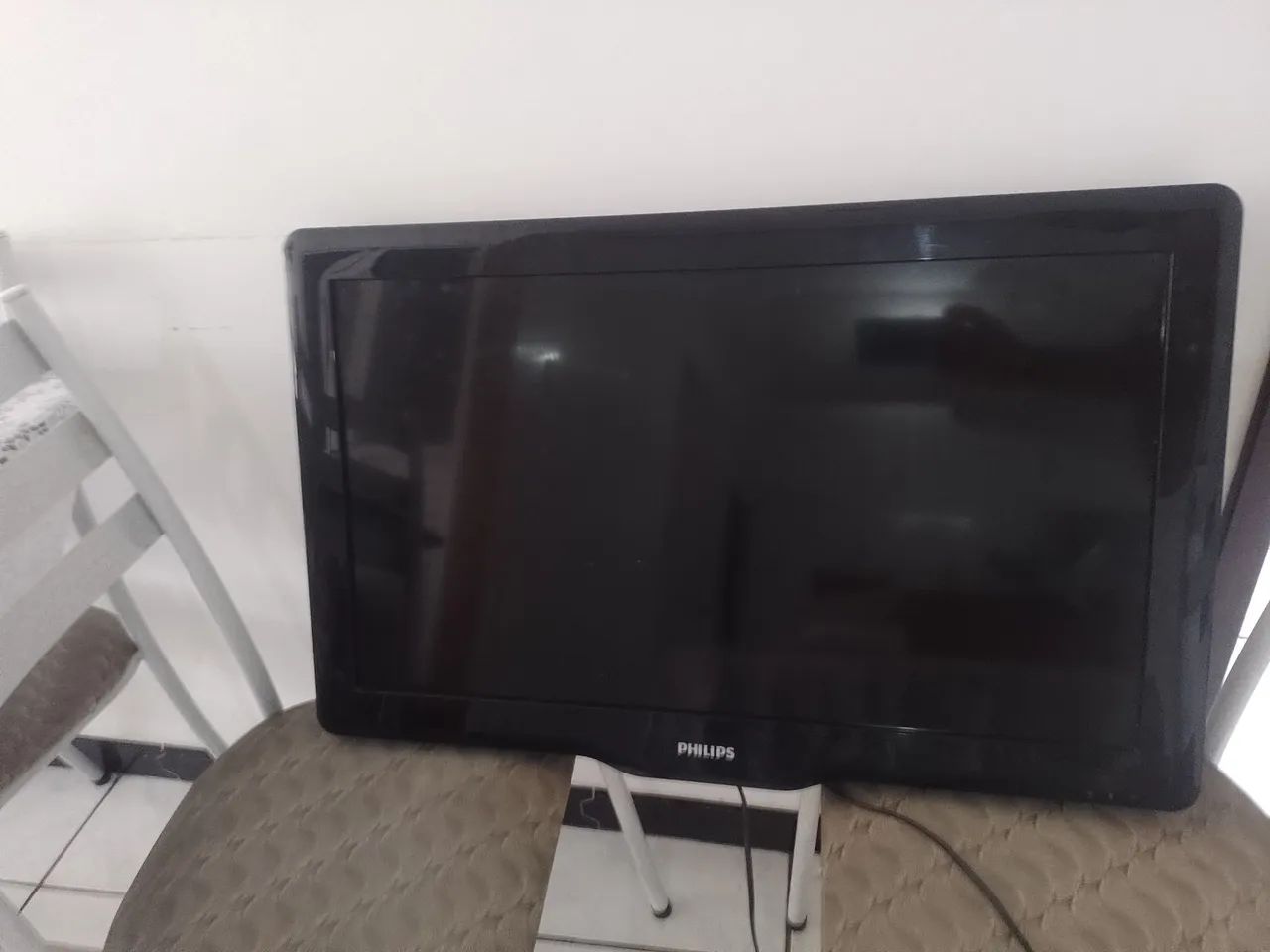 Vendo uma TV PHILIPS 32 polegadas. Modelo 32PFL3007D/78