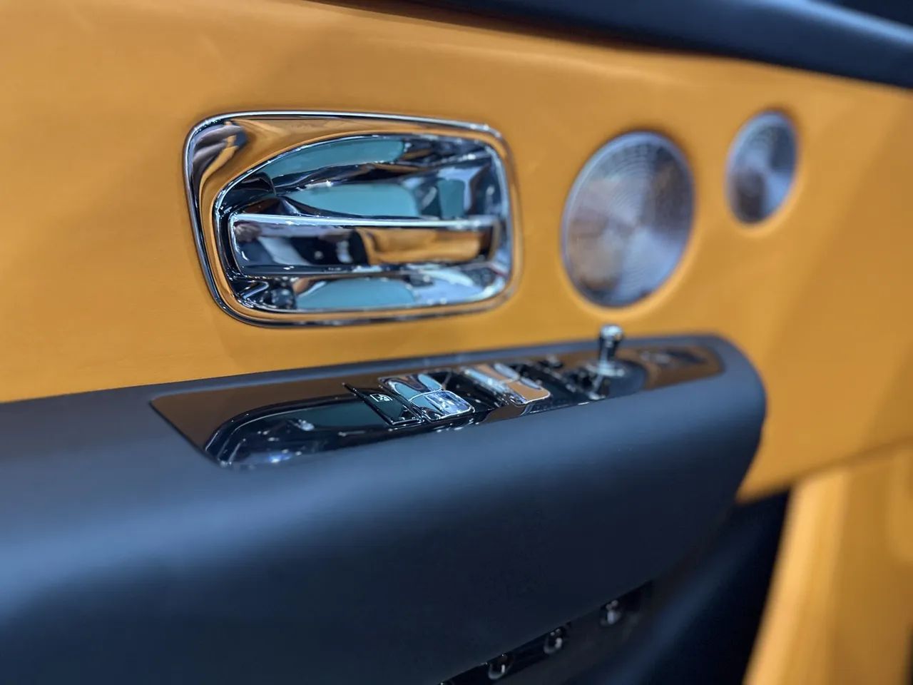 Rolls-Royce Cullinan 6.7 V12 Aut., foto 10 de 12