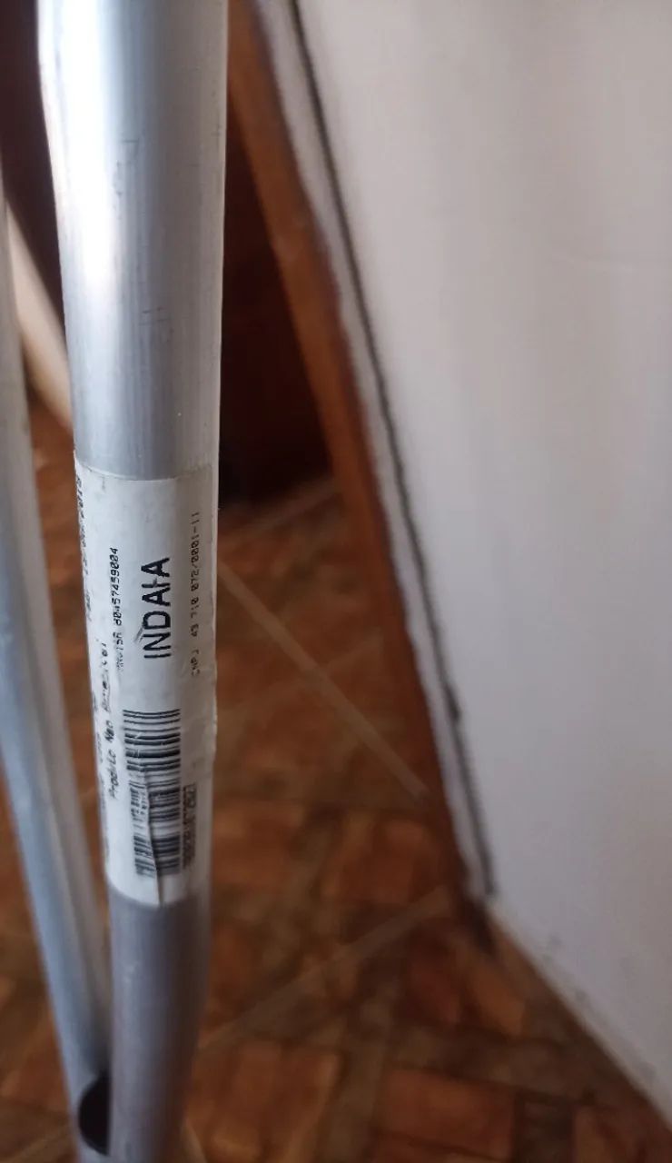 Par de muletas e um andador  - Foto 2