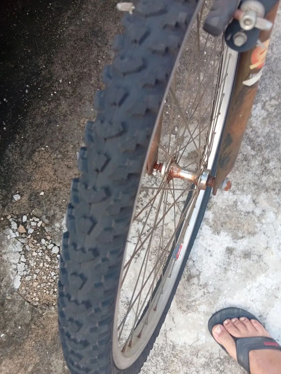 Bicicleta aro 26 18 marchas - Foto 4