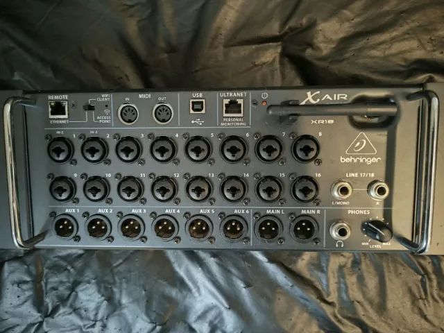 Mesa de Som Digital / Interface Behringer XR18 AIR - Foto 2