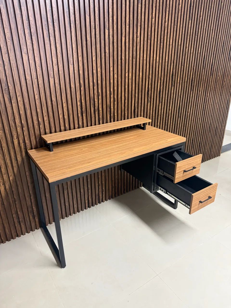 Mesa computador sob medida 