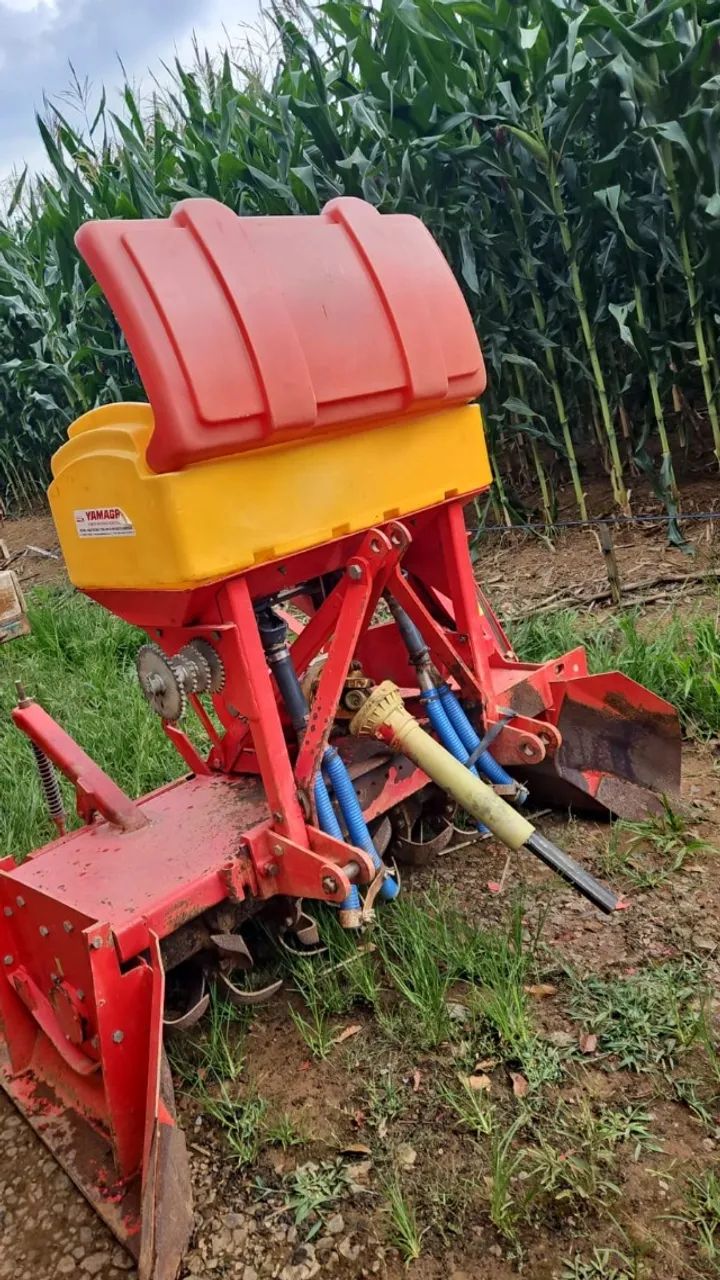 Enxada rotativa encanteiradora e adubadora AGRITECH RFFECA-150 - Foto 4