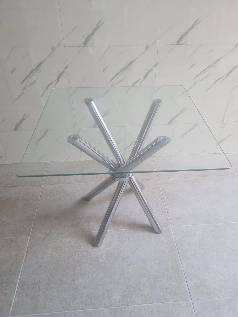 Mesa em vidro base cromada 80x80x75cm - Foto 2