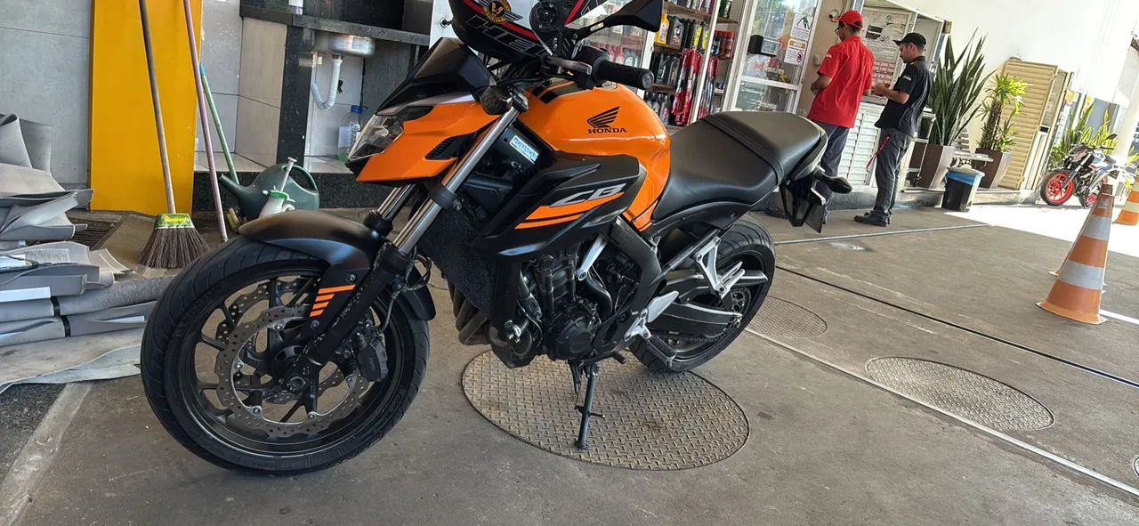CB 650F HONDA 2019  - Foto 2