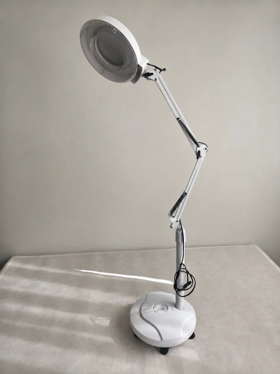 Lupa Estética Led Articulada - Foto 3