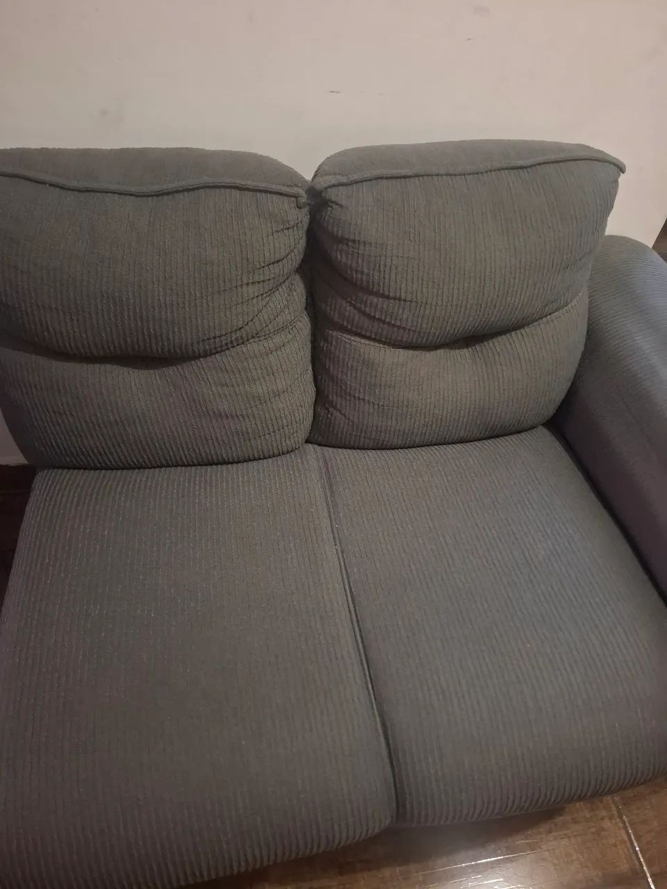 Conjunto de sofa com avarias 80 reais - Foto 5