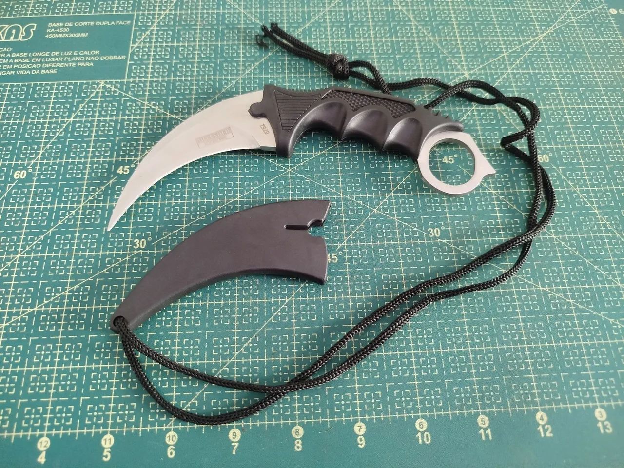 Faca Karambit Tática Defender Xtreme (Com Bainha de Pescoço) - Foto 2
