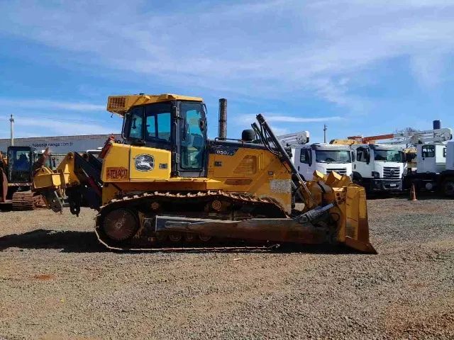 Trator de esteira John Deere 850J ano 2022 - Foto 2