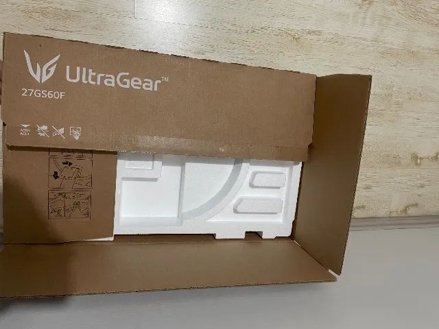 Monitor LG ultra gear , 180hz, IPS, 1ms, 27 - Foto 2