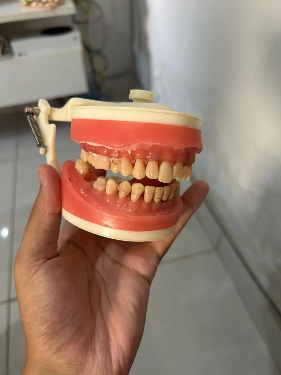Manequim de dentistica  - Foto 2