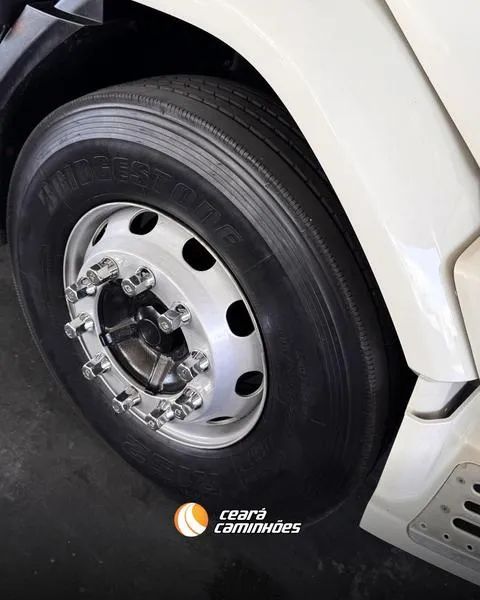 VOLVO VM 330 4X2 2022 - Foto 2