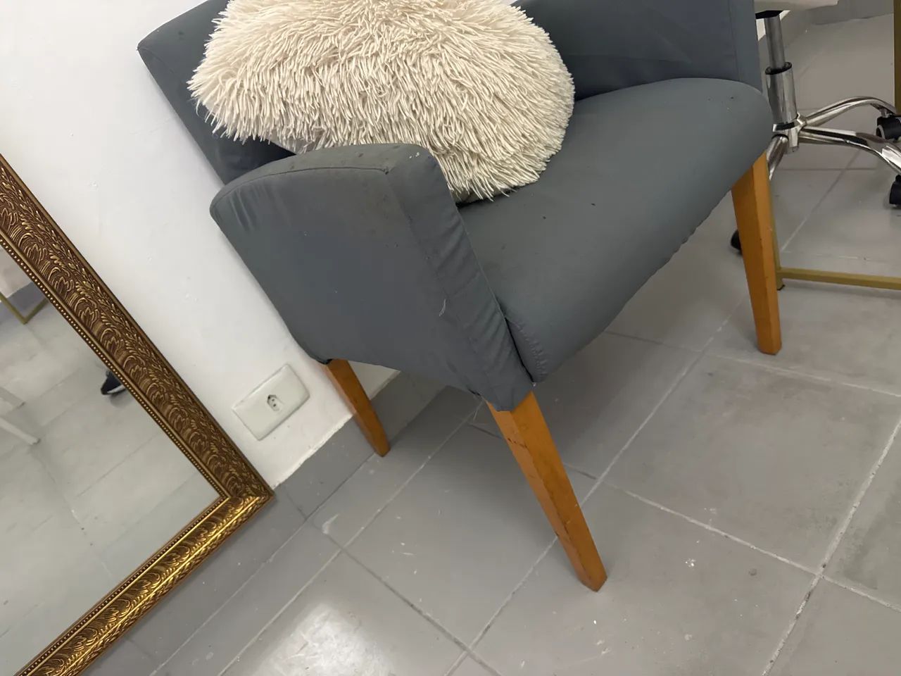 Poltrona cinza  - Foto 2