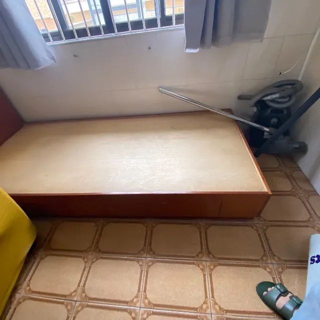 Cama solteiro 