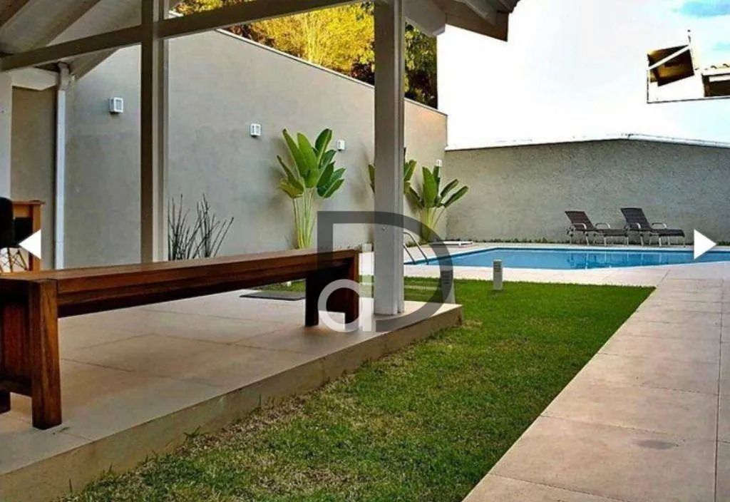 Casa em condomínio com piscina e 4 suítes - Foto 2