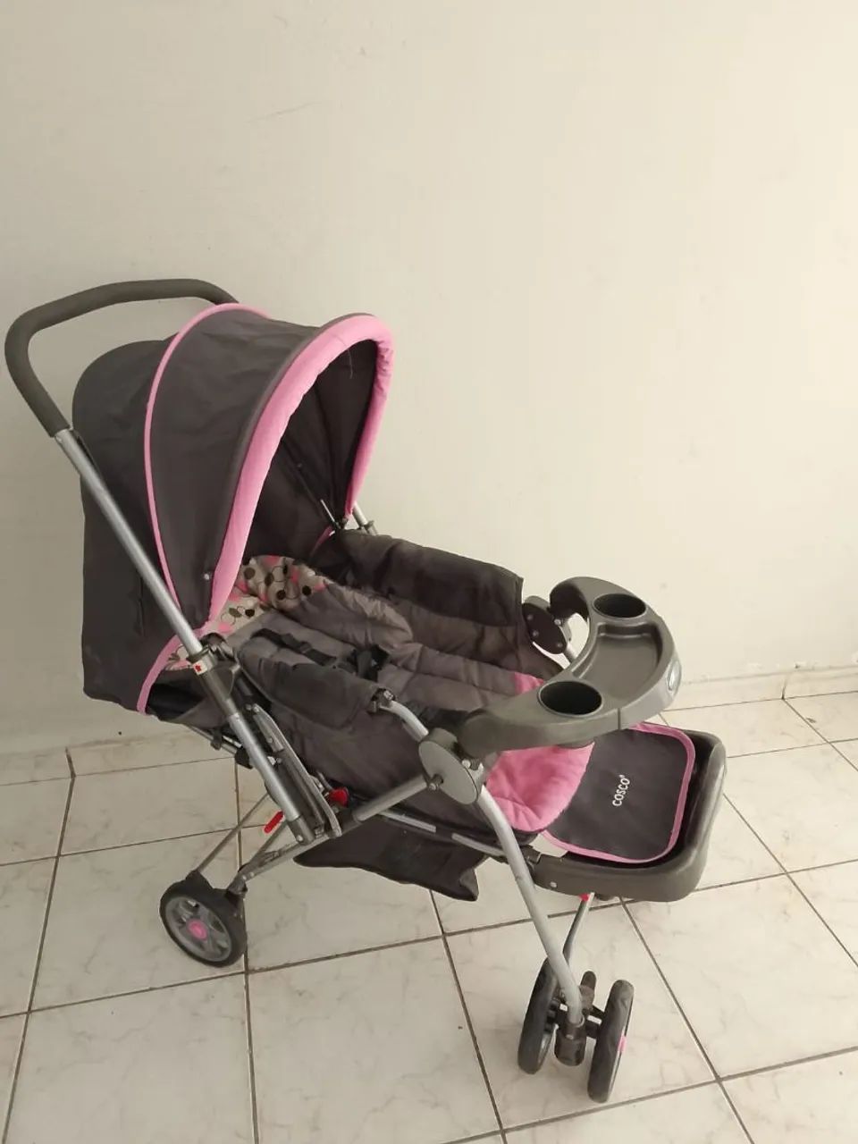 Conjunto carrinho de bebê e bebê conforto  - Foto 2