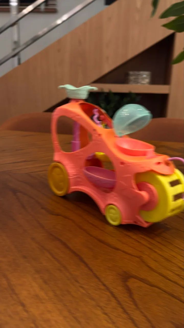 Ônibus dos Littlest  Pet Shop  LPs - Foto 3