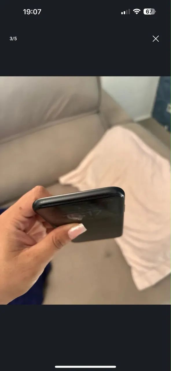 Vendo iPhone XR preto. - Foto 2
